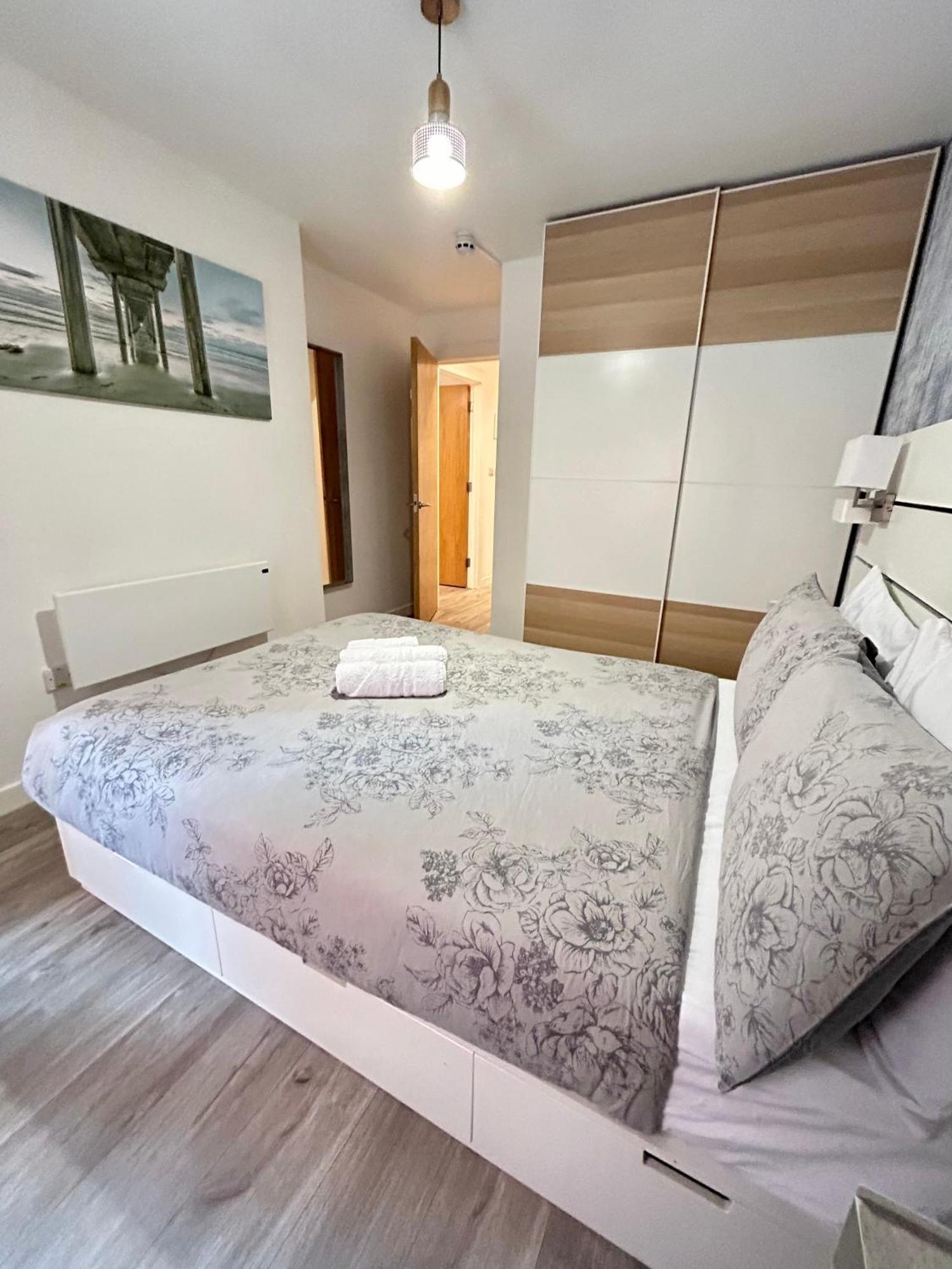 One Bed Apartment - City Centre مانشستر المظهر الخارجي الصورة